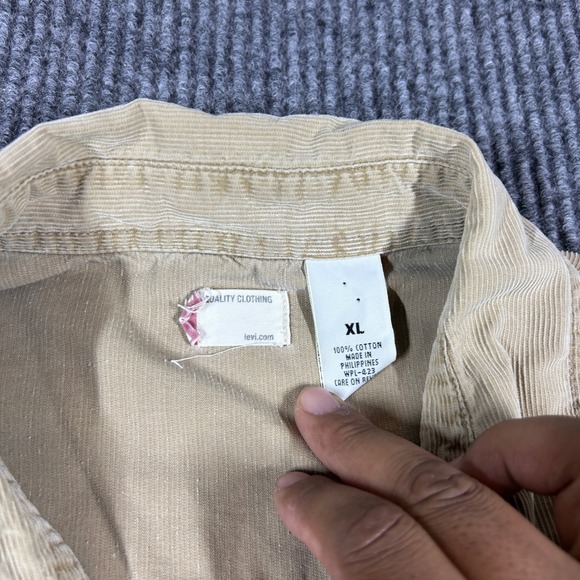 Vintage Levi's Shirt Men's XL Corduroy Western Tan Pearl Snap Long Sleeve Cotton - Picture 4 of 10